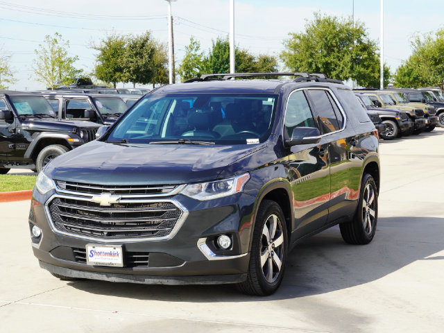 Used 2021 Chevrolet Traverse LT w/ LT Premium Package AWD/4WD image 10