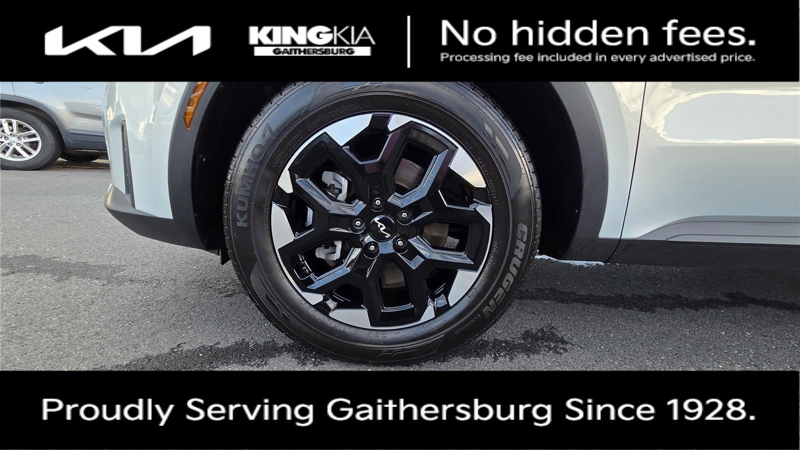 Certified 2026 Kia Sorento S FWD image 11