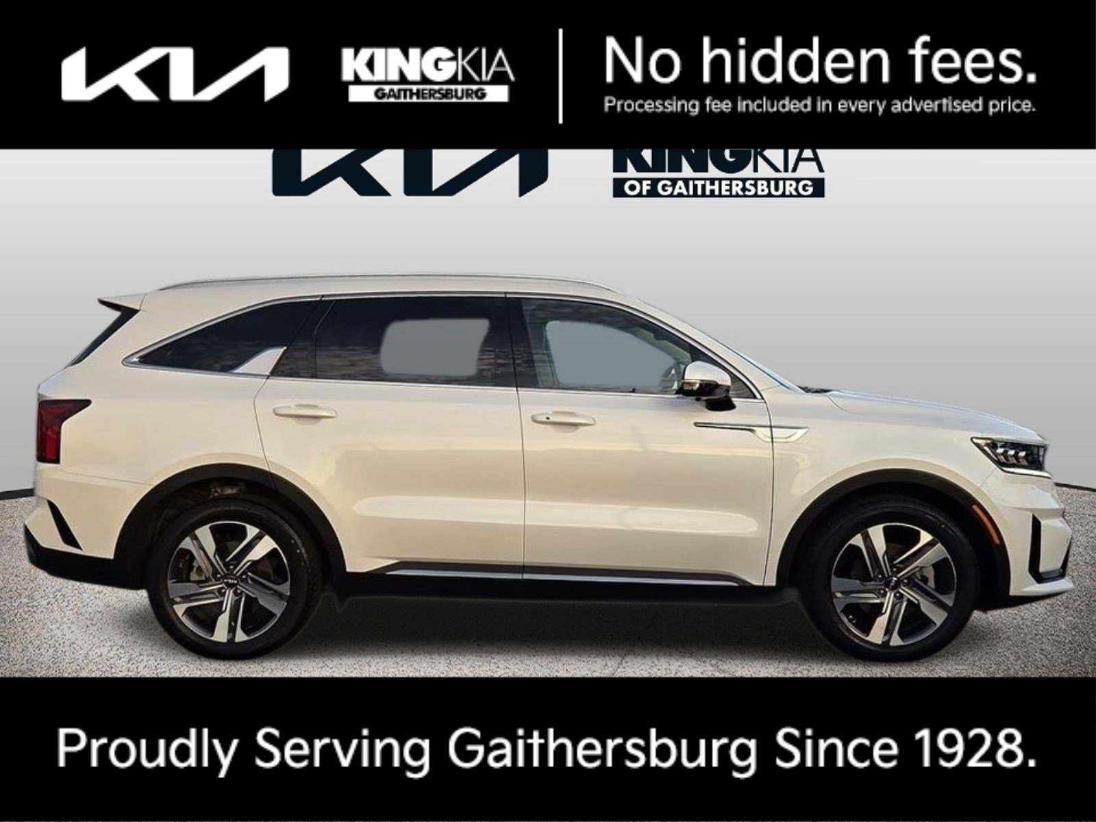 Certified 2023 Kia Sorento SX Prestige w/ Panoramic Sunroof Package AWD/4WD image 2