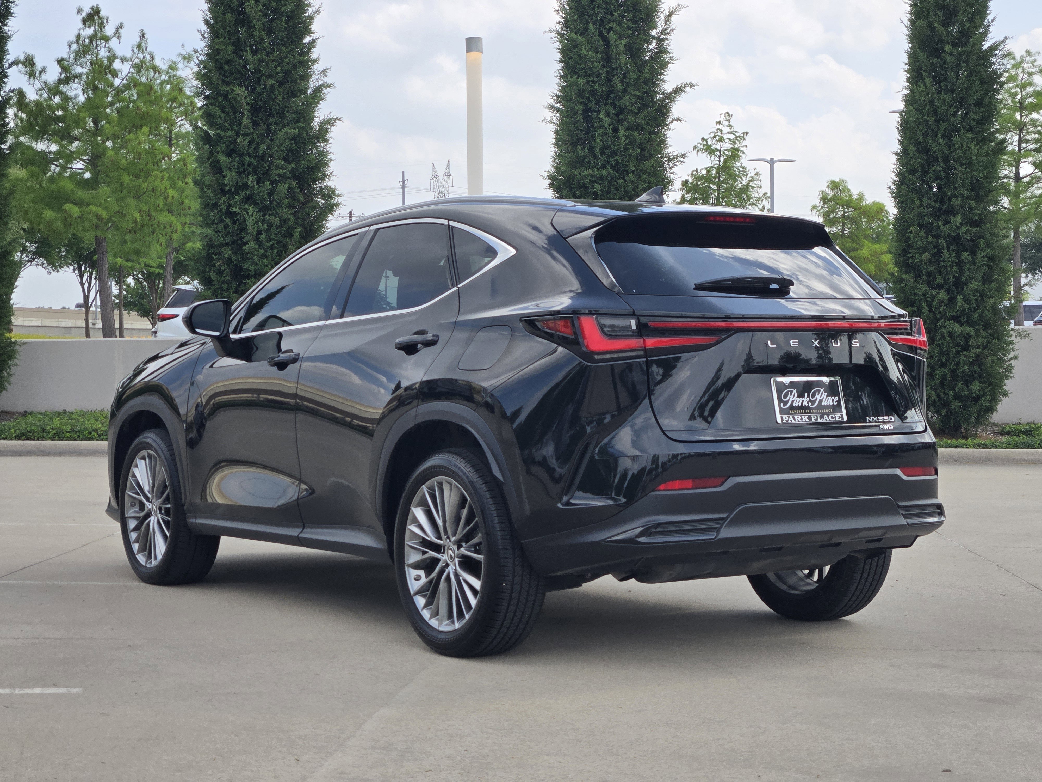 Used 2022 Lexus NX 350 AWD w/ Vision Package image 3