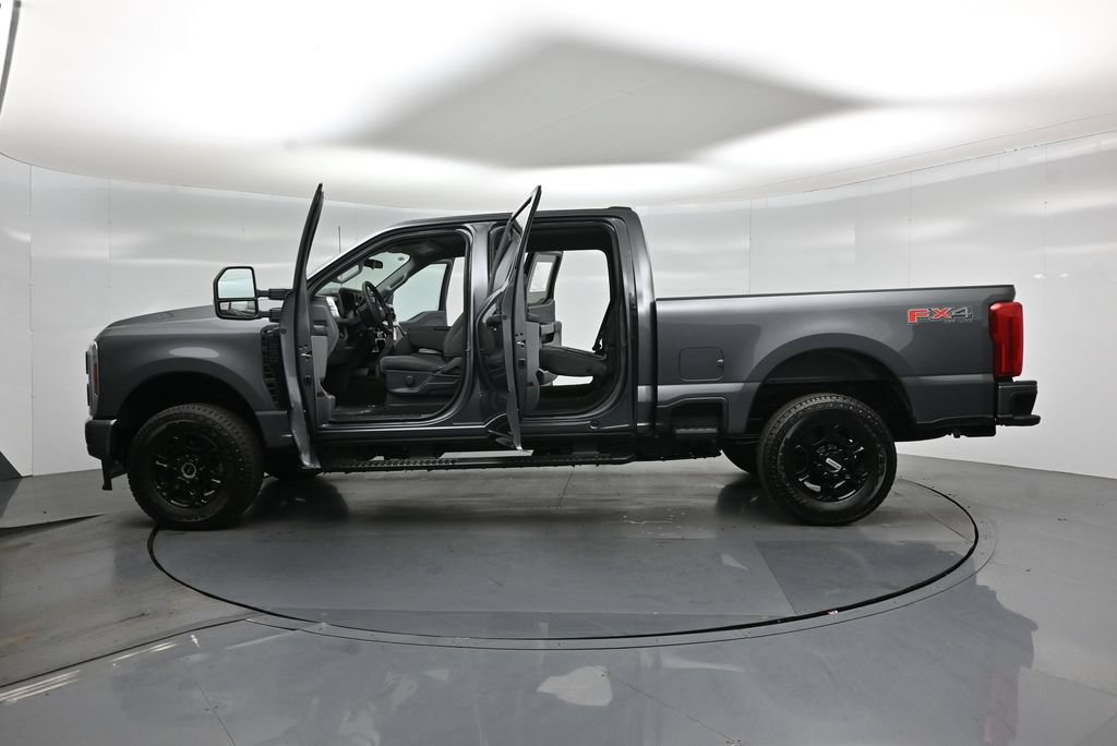 New 2026 Ford F250 XL w/ STX Appearance Package AWD/4WD image 29