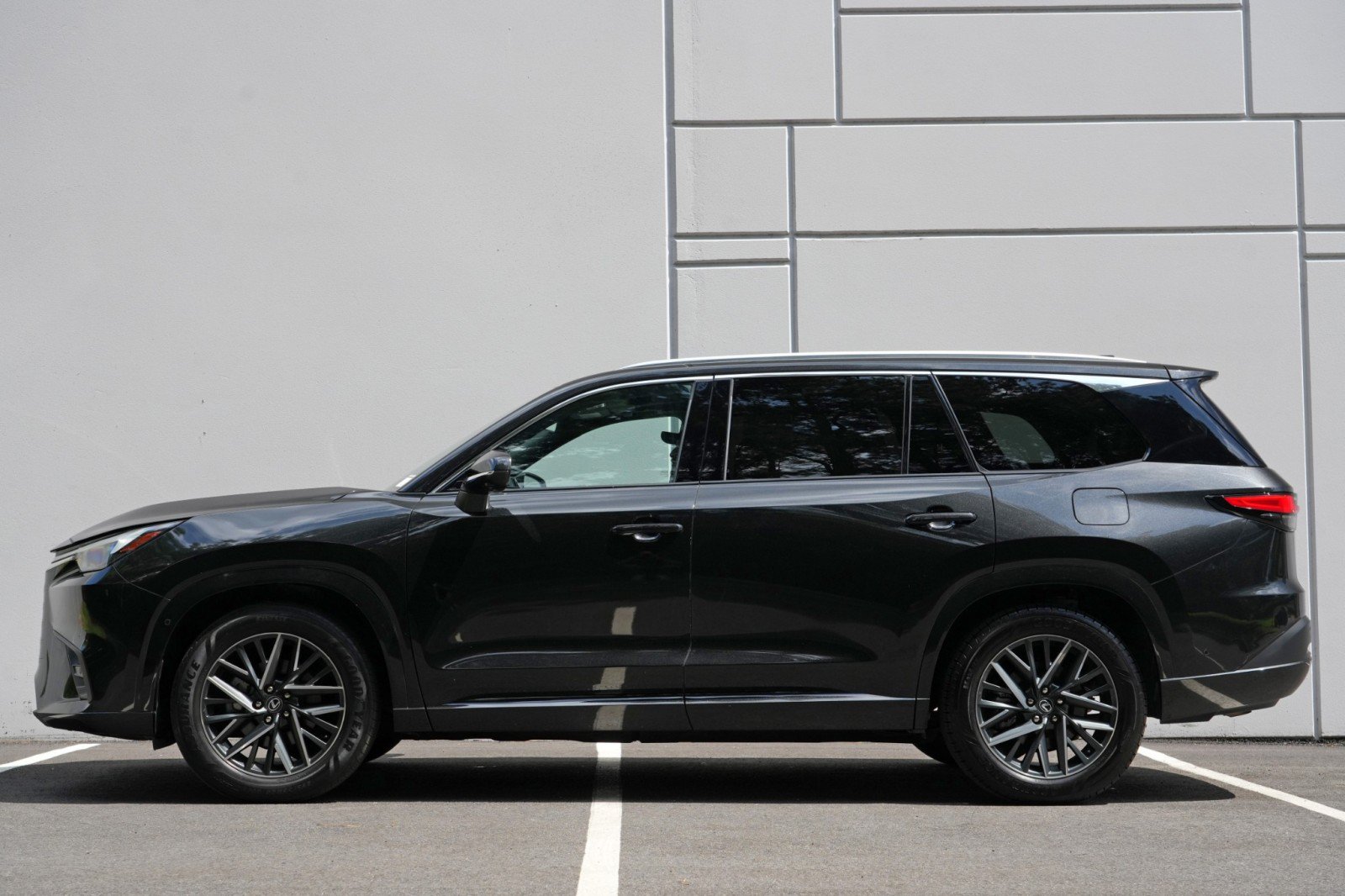 Used 2024 Lexus TX 350 FWD w/ Technology Package image 9