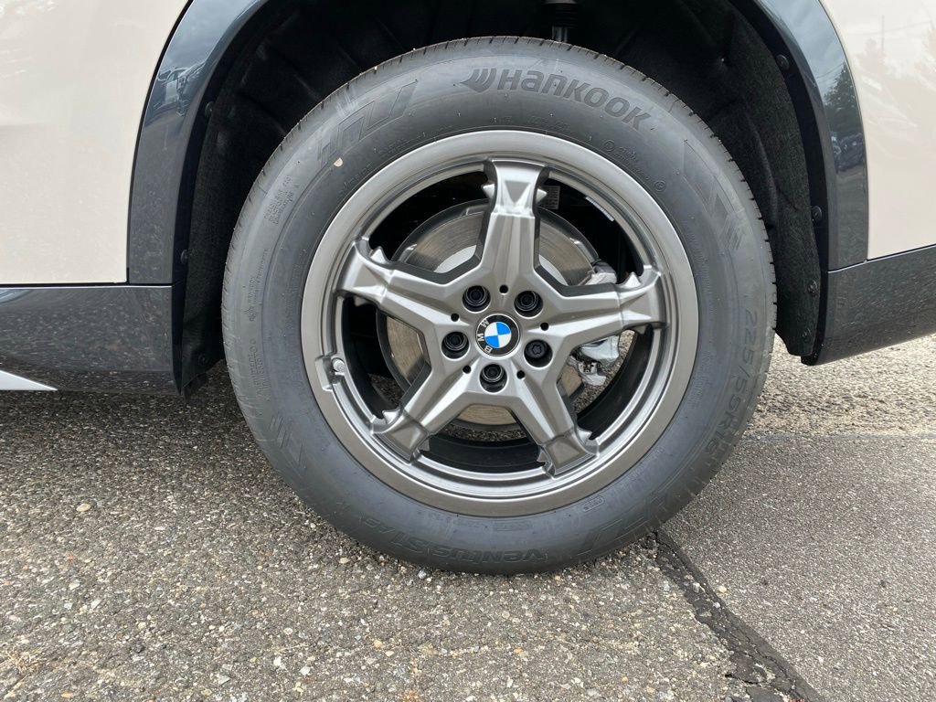 New 2026 BMW X1 xDrive28i w/ Technology Package image 5