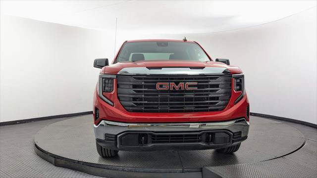 Used 2022 GMC Sierra 1500 Pro w/ Pro Value Package AWD/4WD image 12