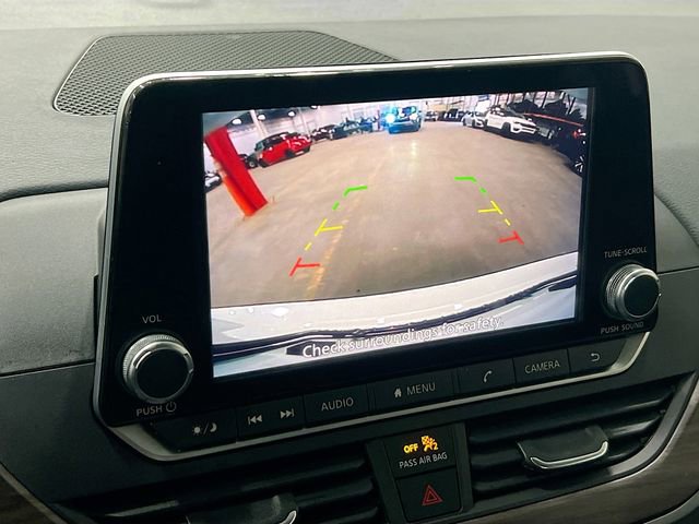 Used 2024 Nissan Altima 2.5 SV FWD image 33