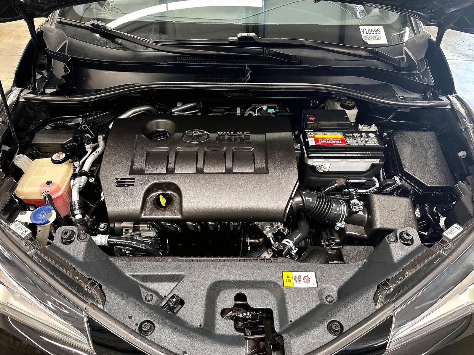 Used 2018 Toyota C-HR XLE FWD image 28