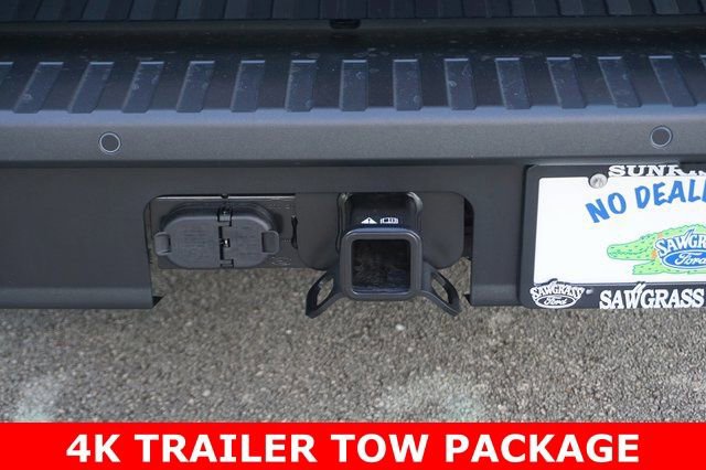 New 2025 Ford Maverick XLT w/ XLT Luxury Package AWD/4WD image 7