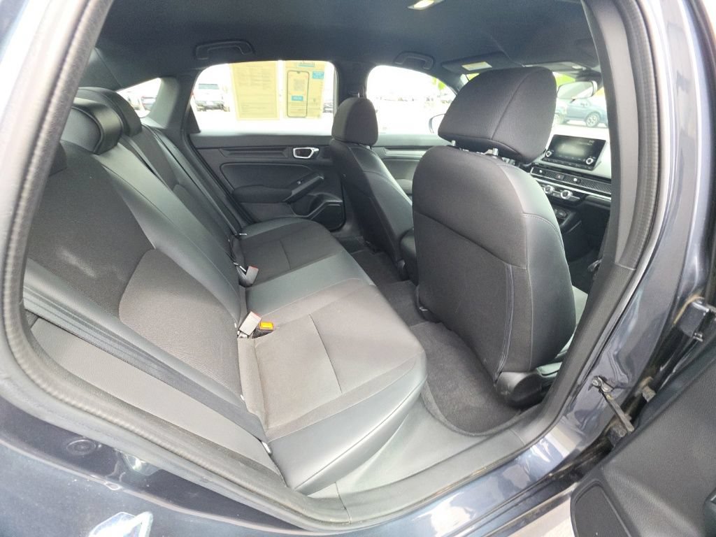 Used 2023 Honda Civic Sport image 28