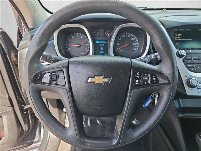 Used 2017 Chevrolet Equinox LS AWD/4WD image 12