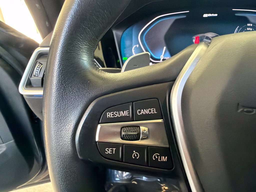 Used 2021 BMW 330e w/ Driving Assistance Package RWD image 54