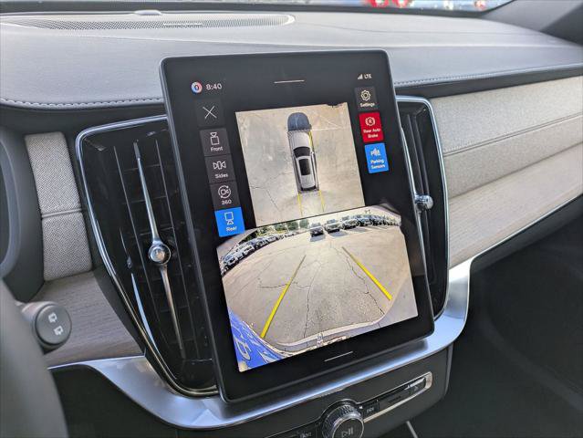 New 2026 Volvo XC90 B6 Plus w/ Protection Package Premier AWD/4WD image 10