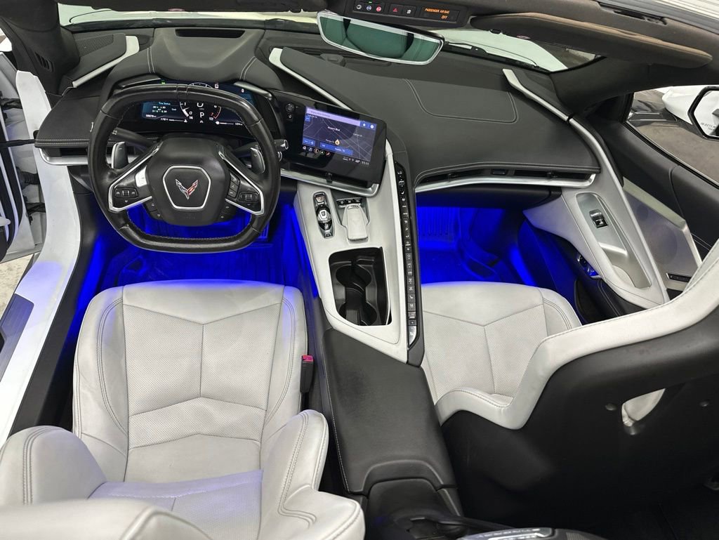 Used 2022 Chevrolet Corvette Stingray Preferred Conv w/ Z51 Performance Package RWD image 19