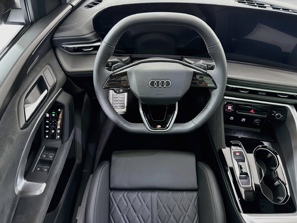New 2026 Audi SQ5 Premium Plus AWD/4WD image 11