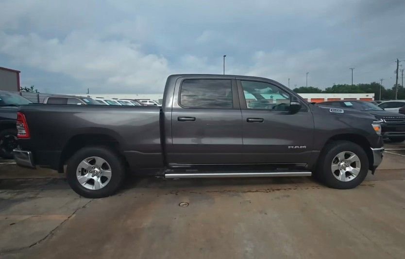 Used 2021 RAM 1500 Big Horn AWD/4WD image 2