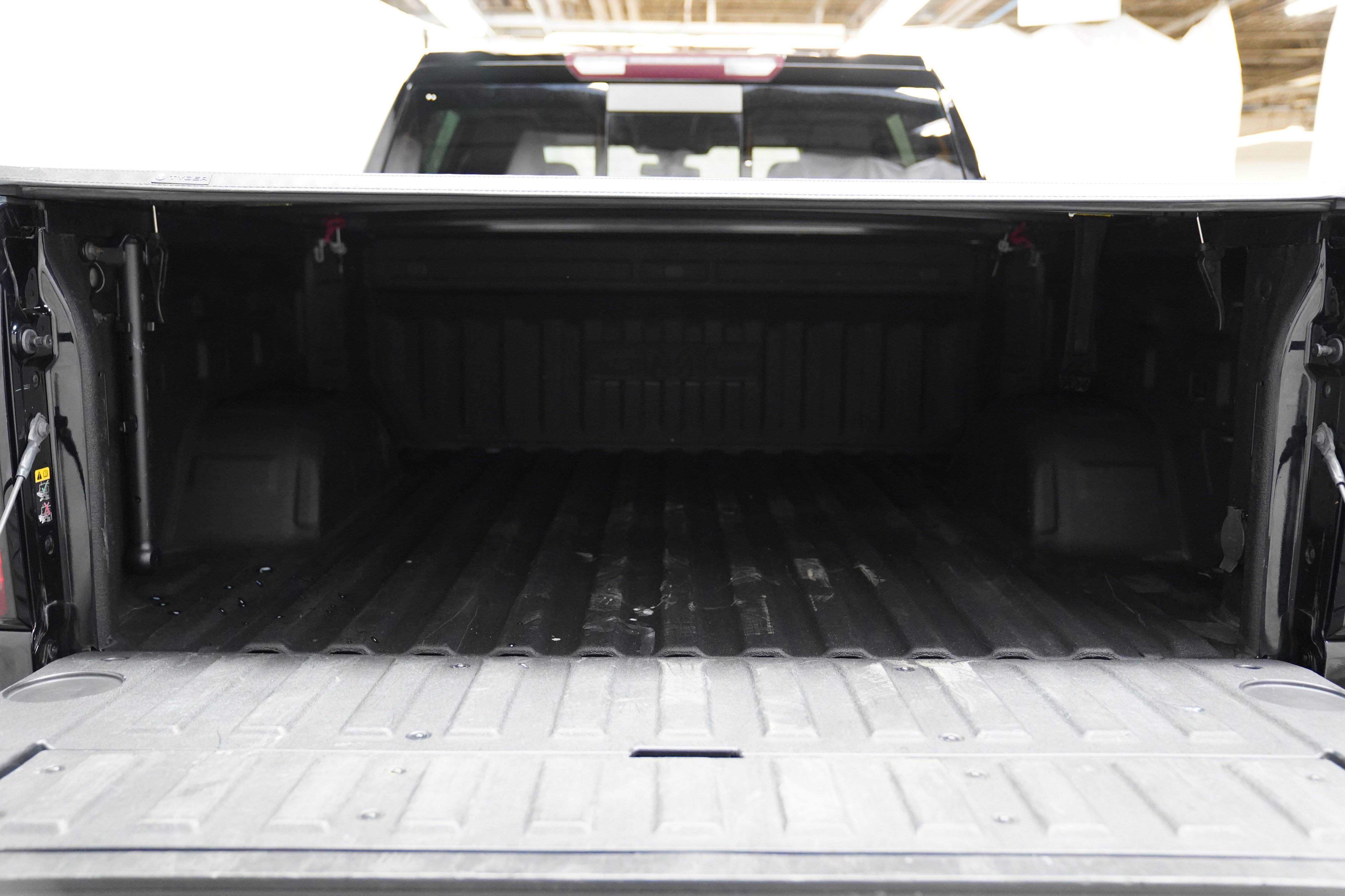 Used 2019 GMC Sierra 1500 SLT w/ SLT Premium Plus Package image 8