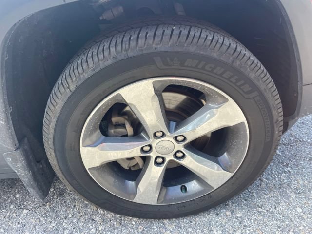 Used 2021 Jeep Grand Cherokee L Limited w/ MOPAR Finishing Package AWD/4WD image 7
