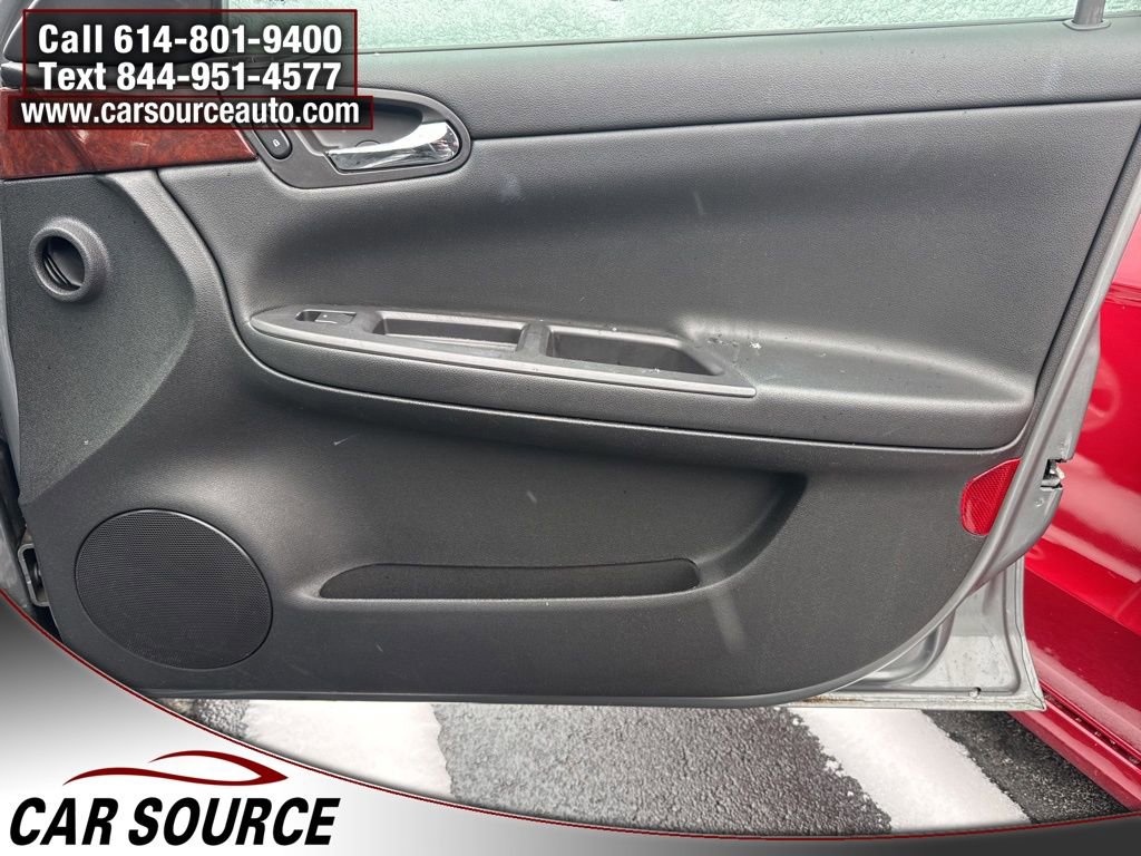 Used 2009 Chevrolet Impala LT image 22