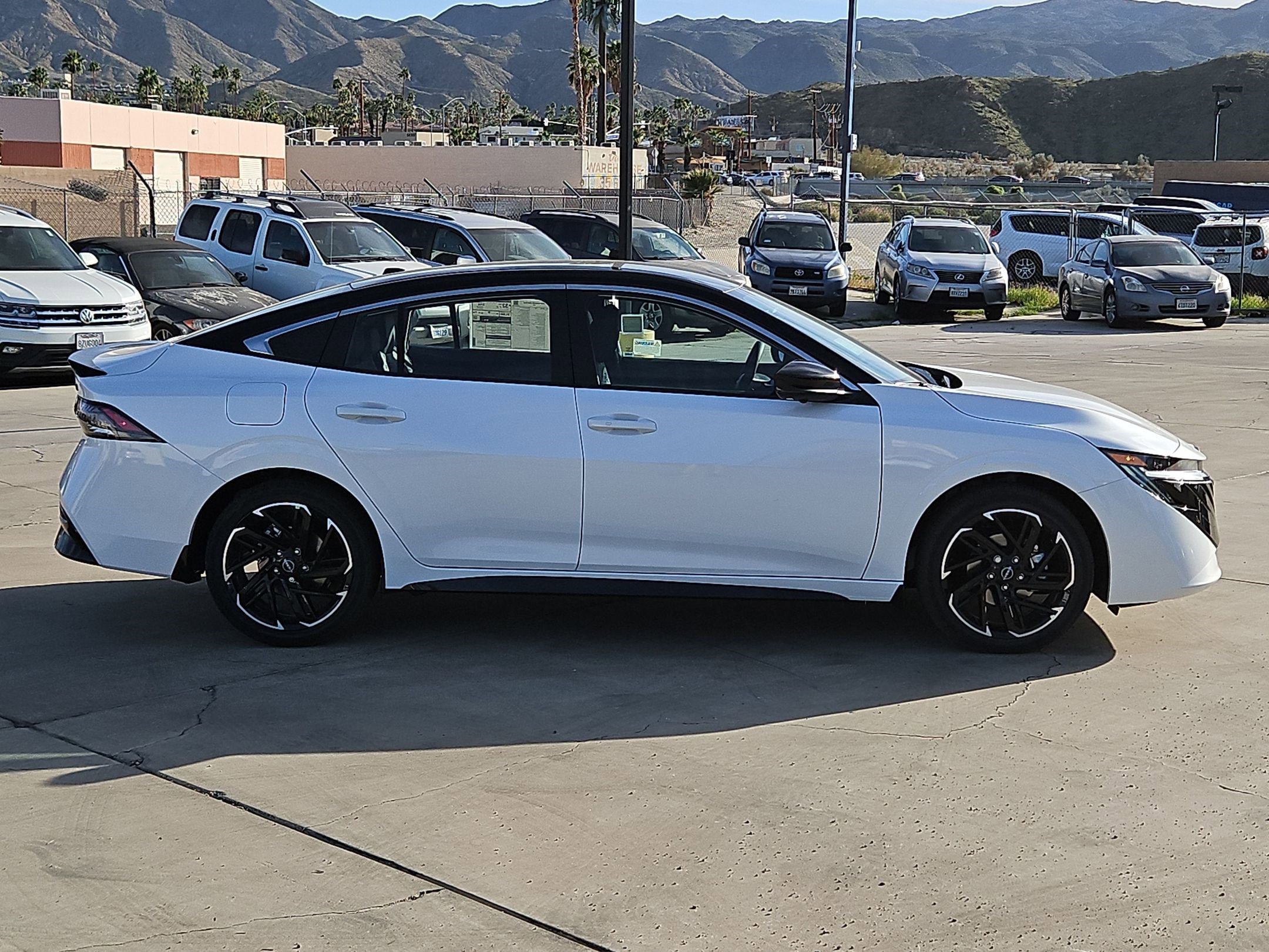 New 2026 Nissan Sentra SR w/ SR Premium Package image 5