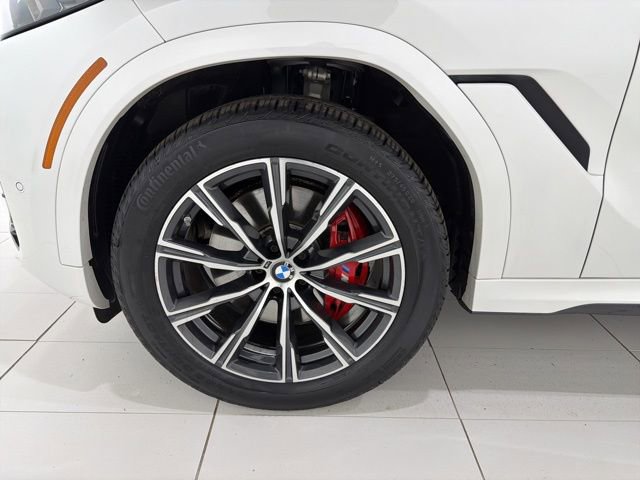 Certified 2024 BMW X6 xDrive40i w/ Executive Package image 46