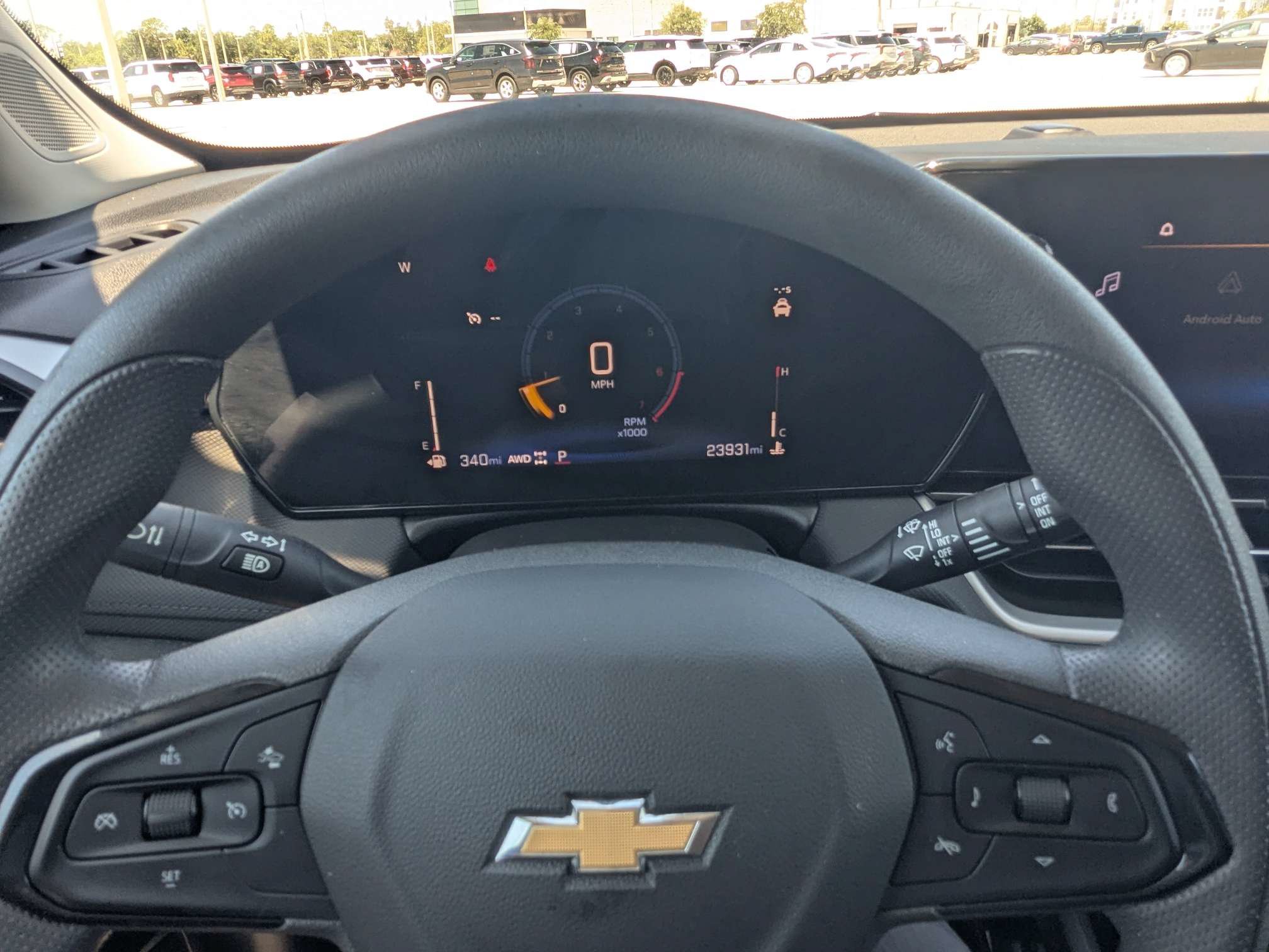 Used 2025 Chevrolet TrailBlazer LT AWD/4WD image 32
