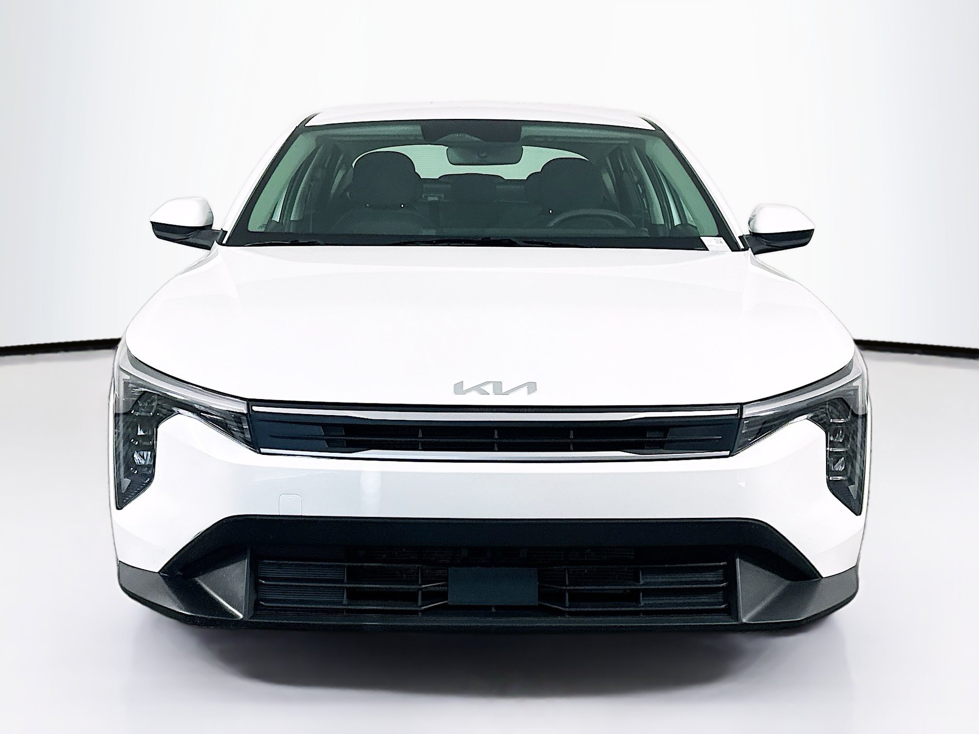 Used 2025 Kia K4 FWD image 2