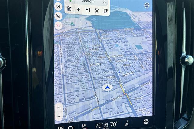 Certified 2023 Volvo XC60 T8 Plus w/ Climate Package image 21