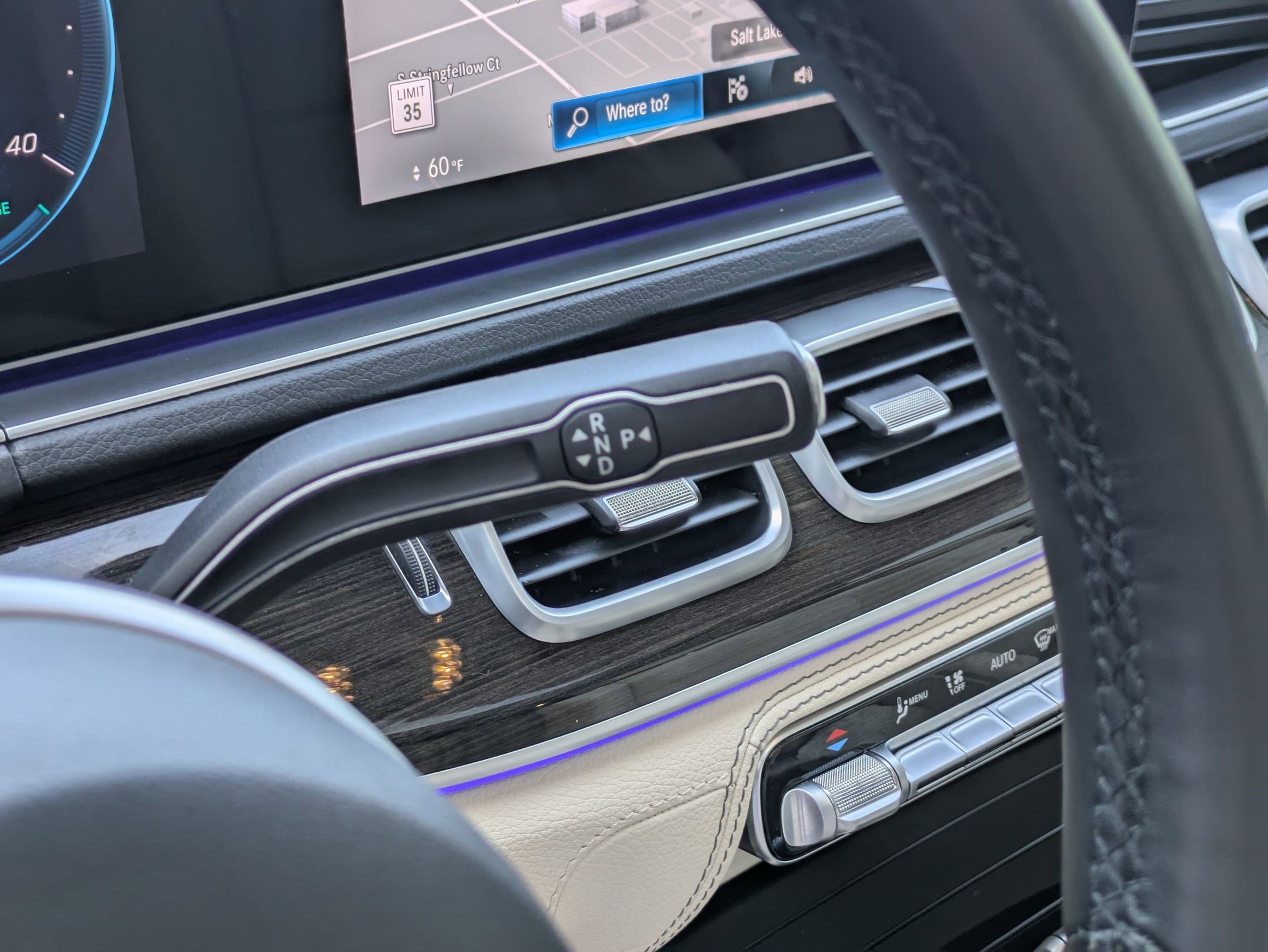 Used 2023 Mercedes-Benz GLS 450 4MATIC image 26