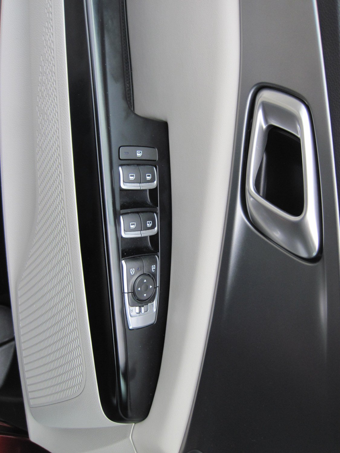 Used 2024 Kia Carnival LX FWD image 10