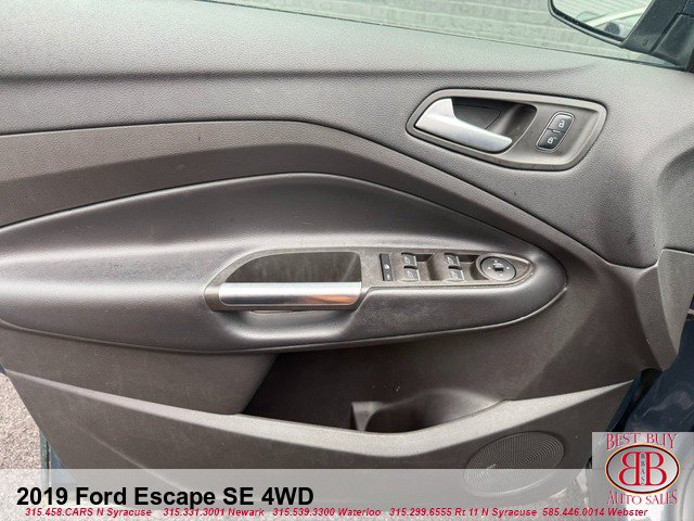 Used 2019 Ford Escape SE AWD/4WD image 33