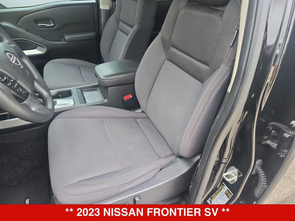 Used 2023 Nissan Frontier SV w/ Technology Package RWD image 15