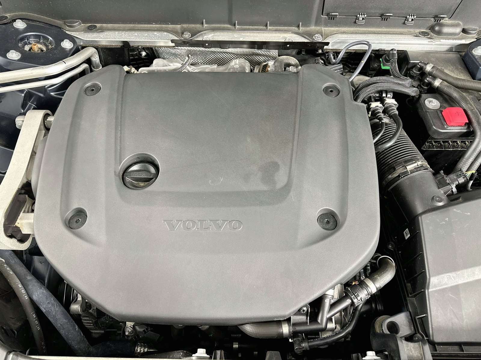 Certified 2026 Volvo XC90 B6 Ultra AWD/4WD image 13