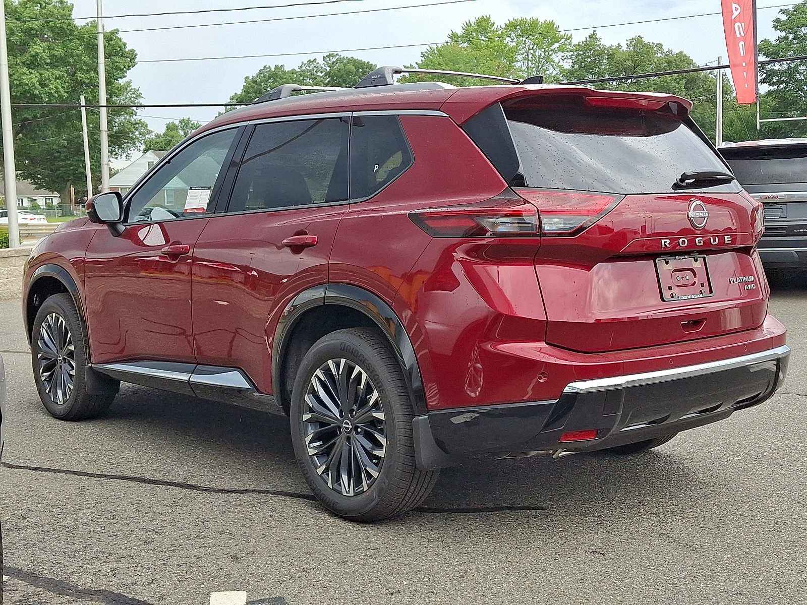 New 2026 Nissan Rogue Platinum AWD/4WD image 3