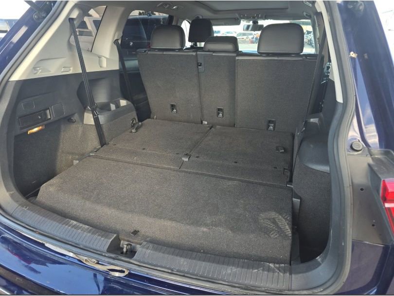 Used 2021 Volkswagen Tiguan SE image 24