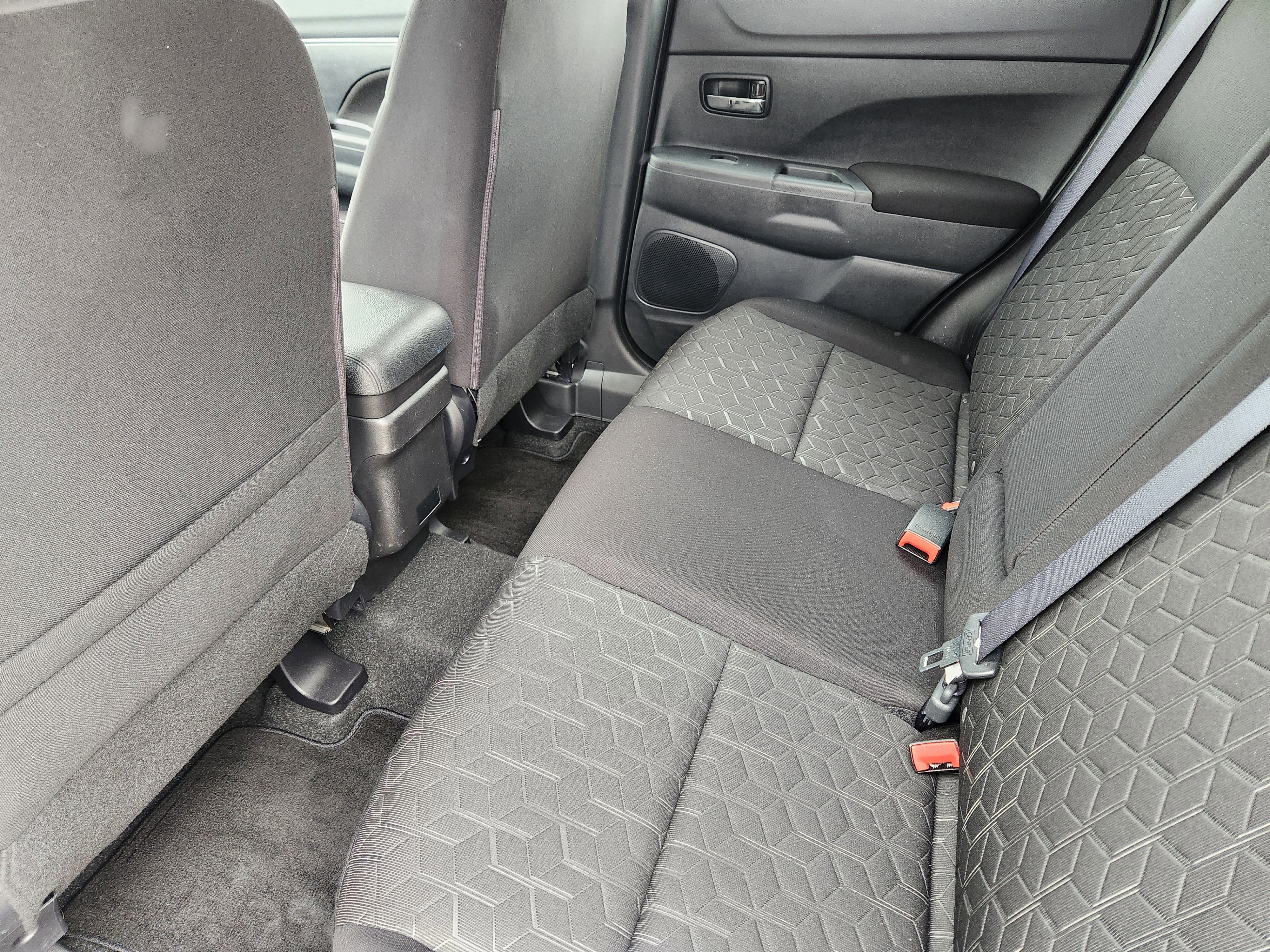 Used 2022 Mitsubishi Outlander Sport ES image 30