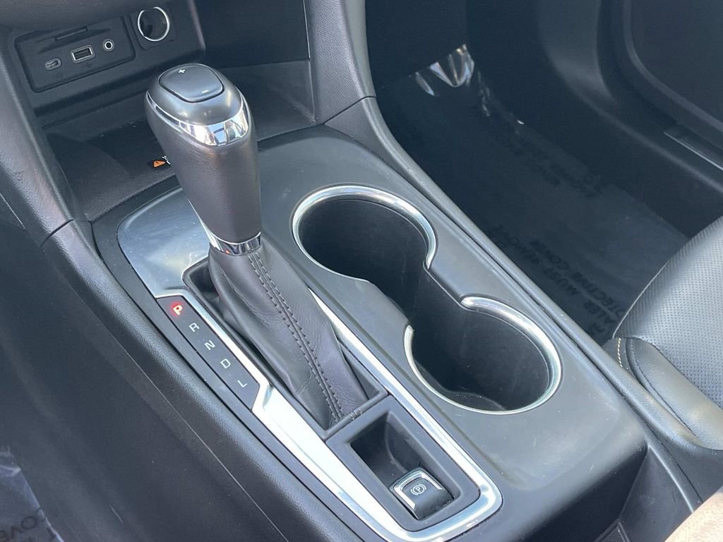 Used 2019 Chevrolet Equinox Premier image 36