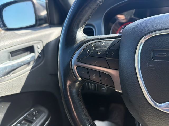 Used 2019 Dodge Charger SXT w/ Leather Interior Group RWD image 42