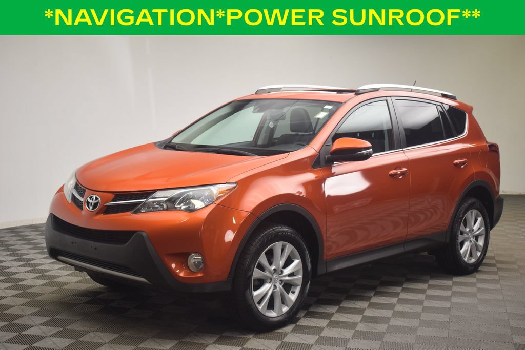 Used 2015 Toyota RAV4 Limited w/ Technology Package AWD/4WD image 3