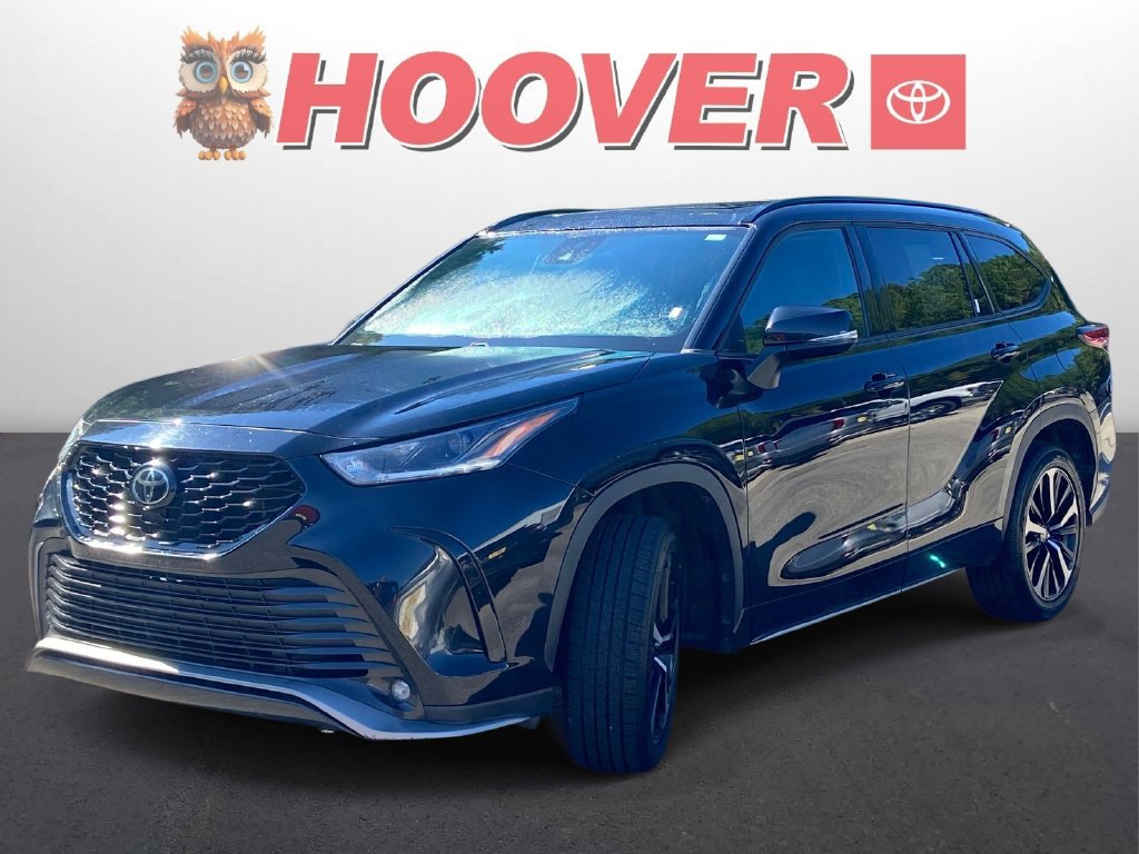 Used 2022 Toyota Highlander XSE FWD image 5