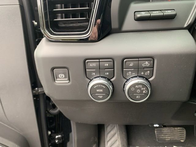 New 2026 GMC Sierra 2500 AT4X image 19