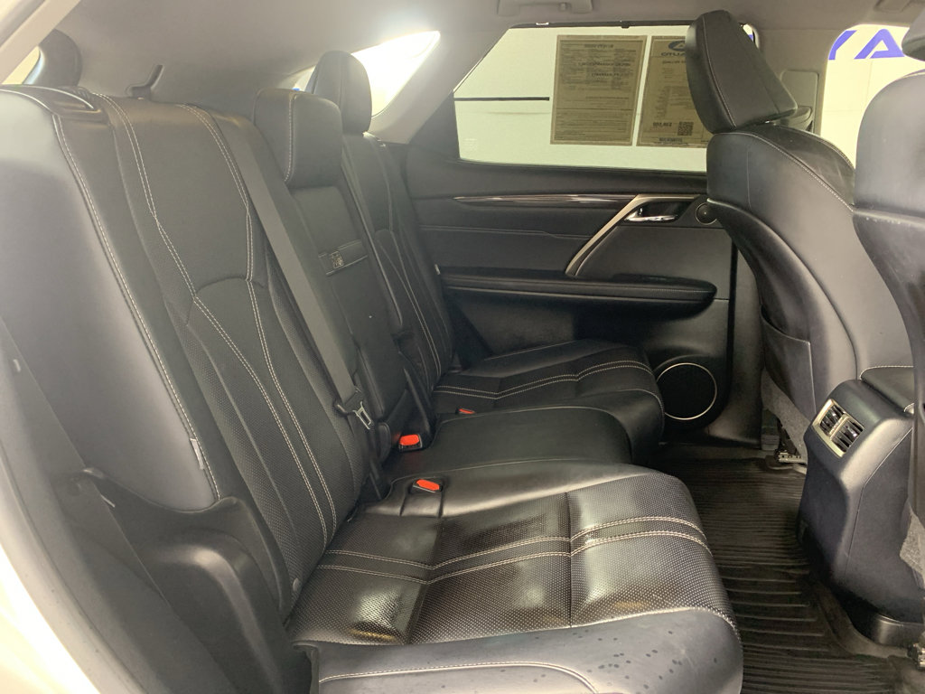 Used 2021 Lexus RX 350L Luxury w/ Accessory Package image 38