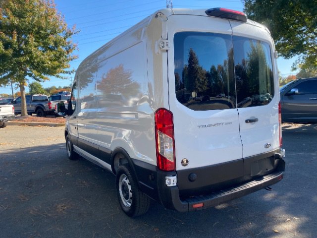 Used 2020 Ford Transit 250 Medium Roof 148.0 WB w/ Load Area Protection Package image 5