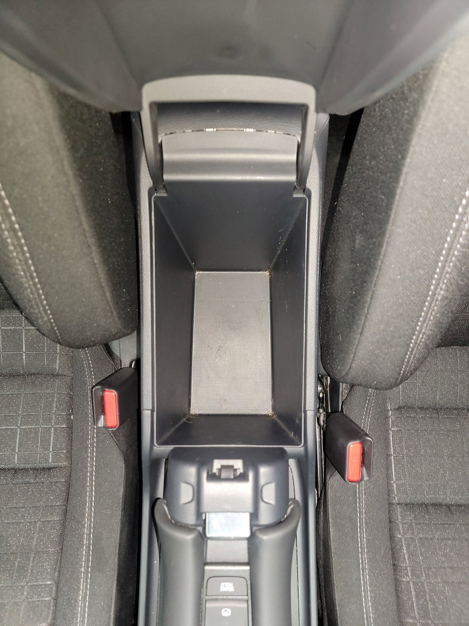 Certified 2025 Honda HR-V LX image 28