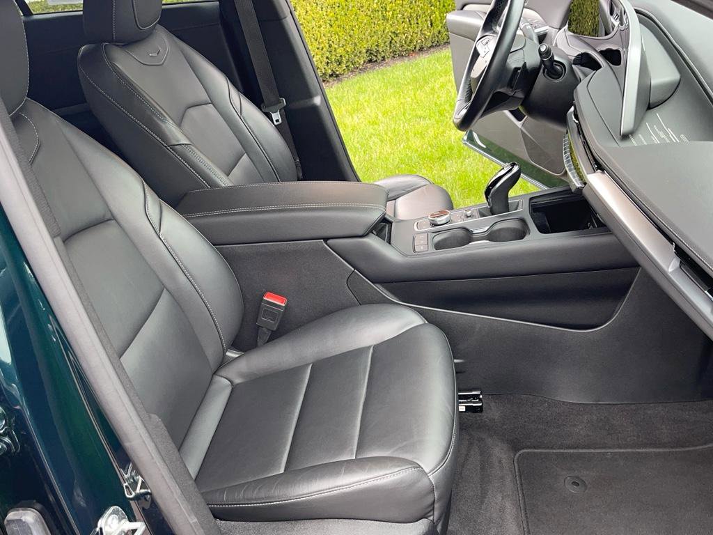 Used 2024 Cadillac XT4 Premium Luxury image 29