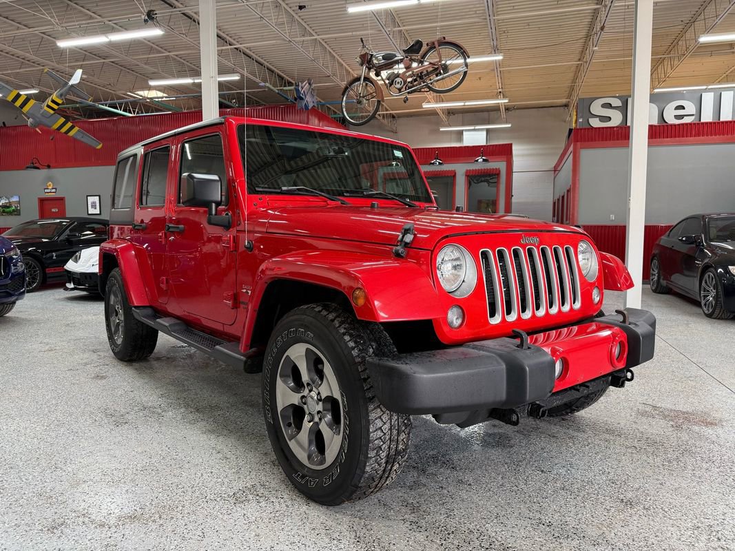 Used 2016 Jeep Wrangler Unlimited Sahara w/ Dual Top Group image 7