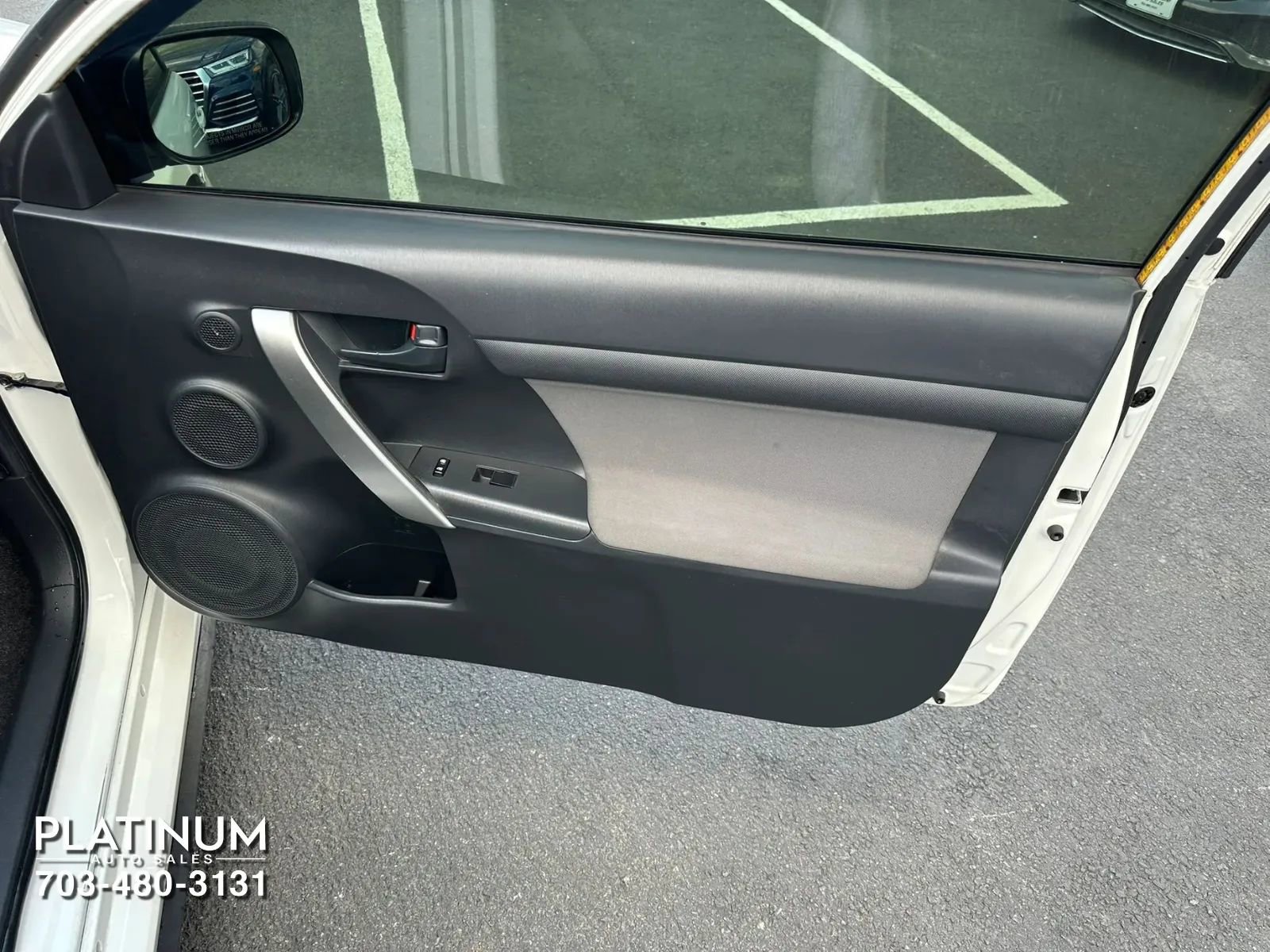 Used 2015 Scion tC image 15