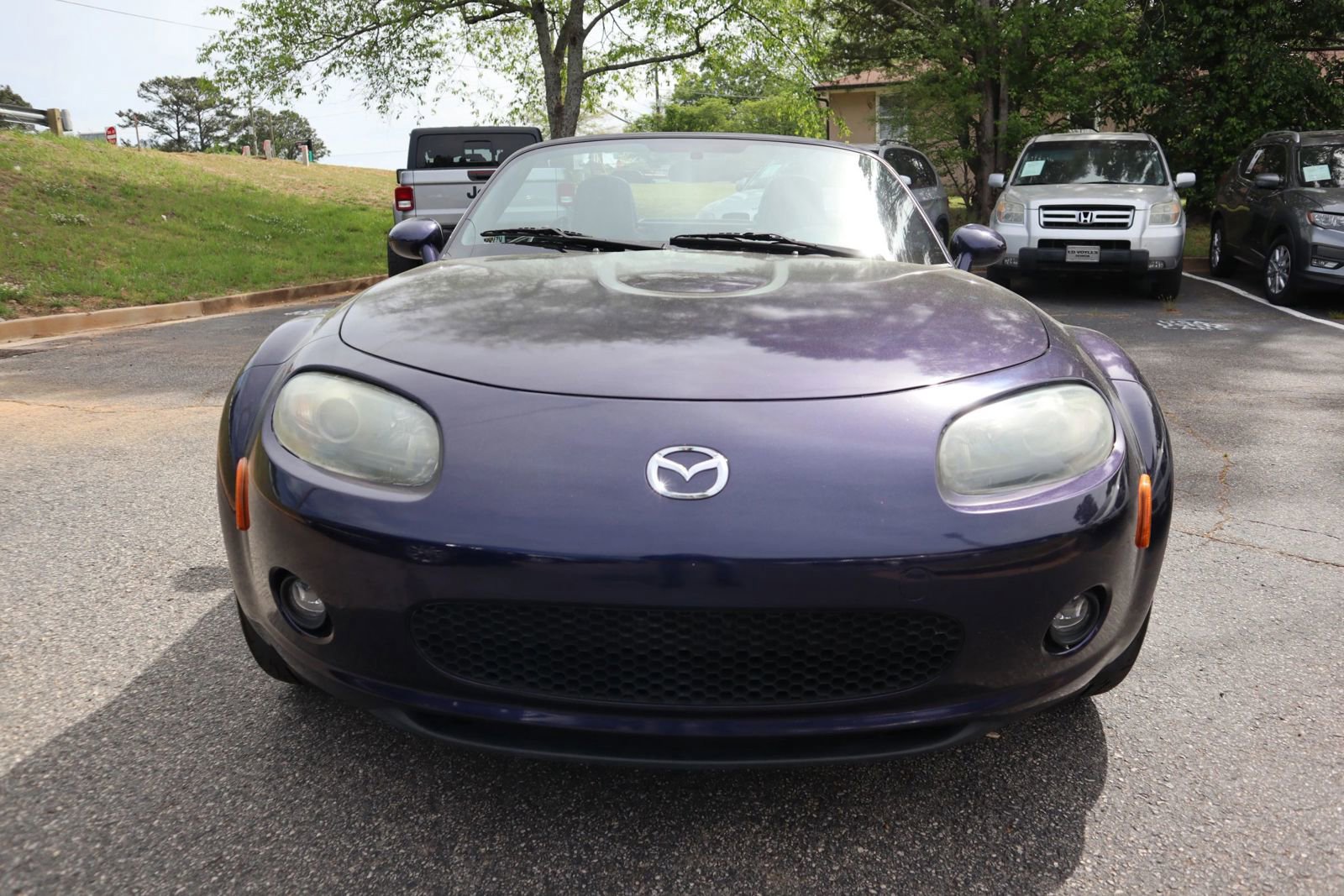 Used 2007 MAZDA MX-5 Miata Touring image 2