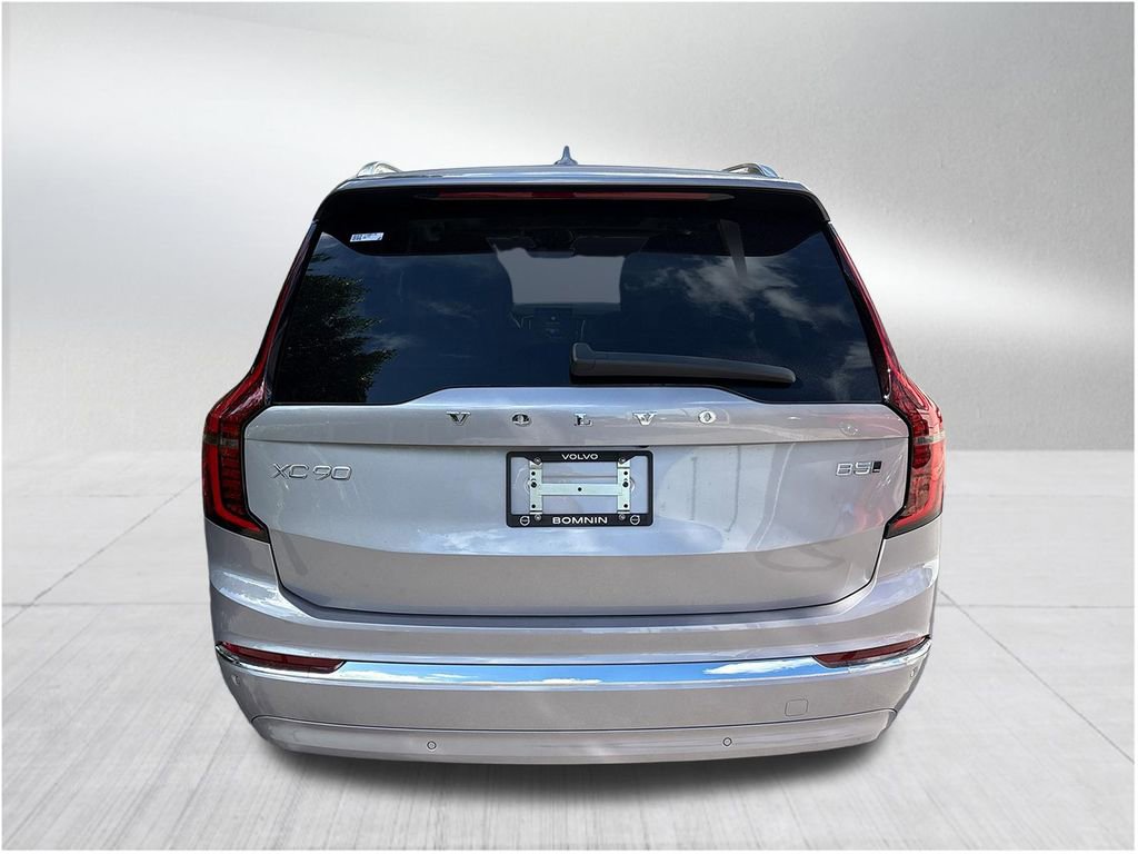 New 2026 Volvo XC90 B5 Ultra image 5
