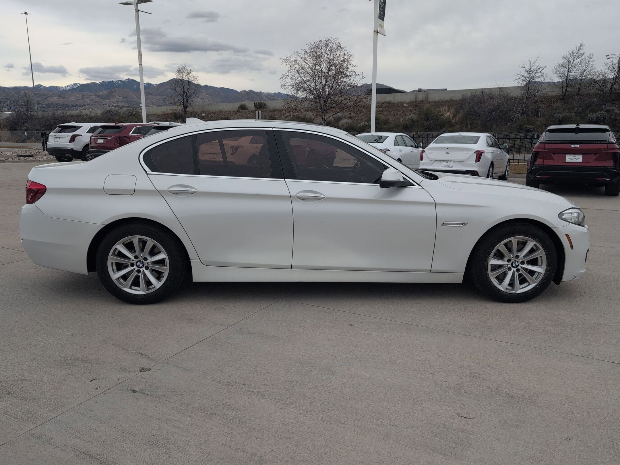 Used 2015 BMW 528i Sedan image 6