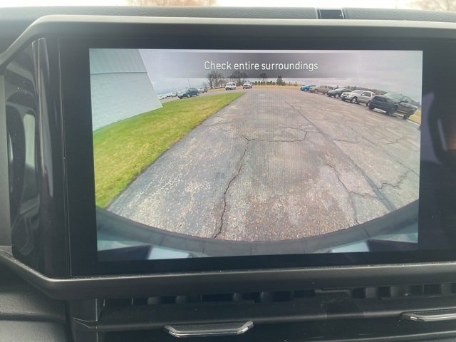 Used 2024 Jeep Wrangler Sahara w/ Safety Group image 25