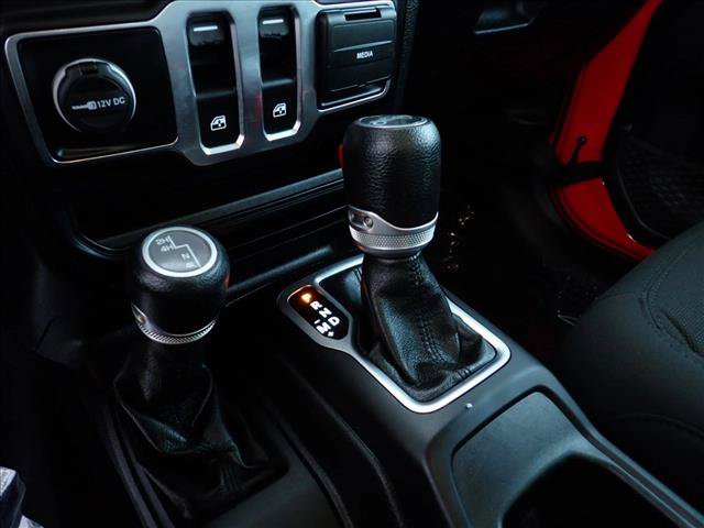 Used 2019 Jeep Wrangler Sport AWD/4WD image 14